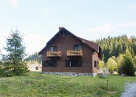 cabin-accommodation-csiki-erno-ari